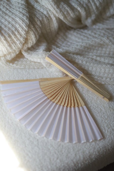 مراوح خشب وقماش